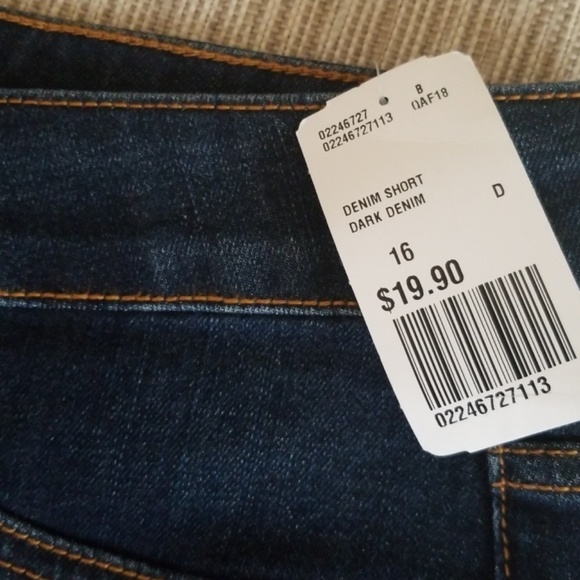 New Forever 21 Jean shorts 16 plus - Picture 2 of 4